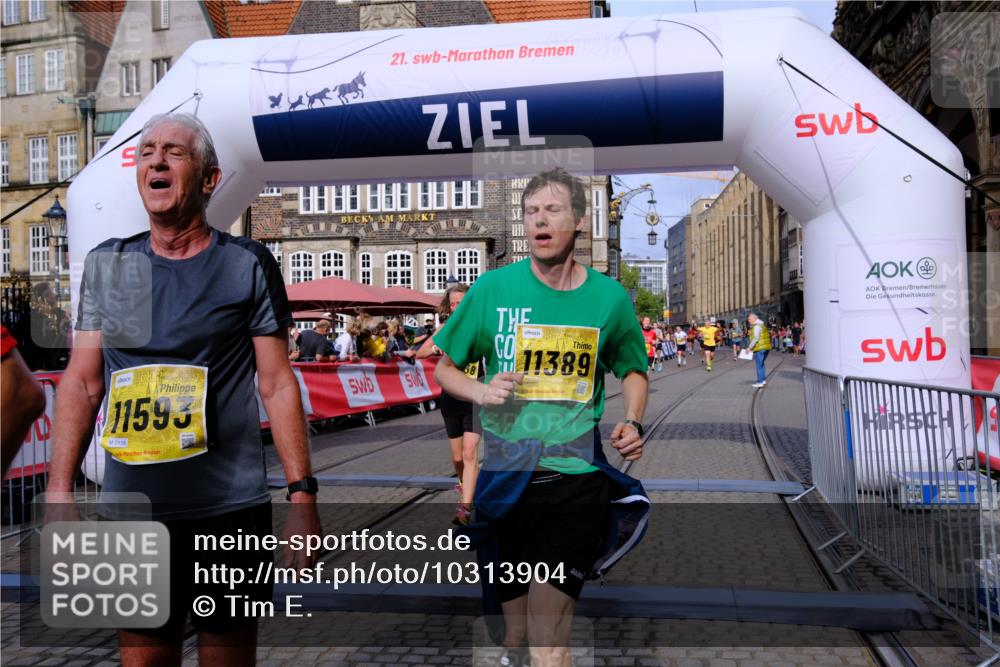 13.09.2026 - 21. swb-Marathon Bremen Tim E. http://msf.ph/oto/10313904 13.09.2026 10:54:52 Ziel 10067, 10146, 10410, 10608, 10631, 10704, 10765, 10884, 11039, 11040, 11174, 11389, 11593, 11874, 12038, 12265, 12328, 12467, 12519, 13526 meine-sportfotos.de