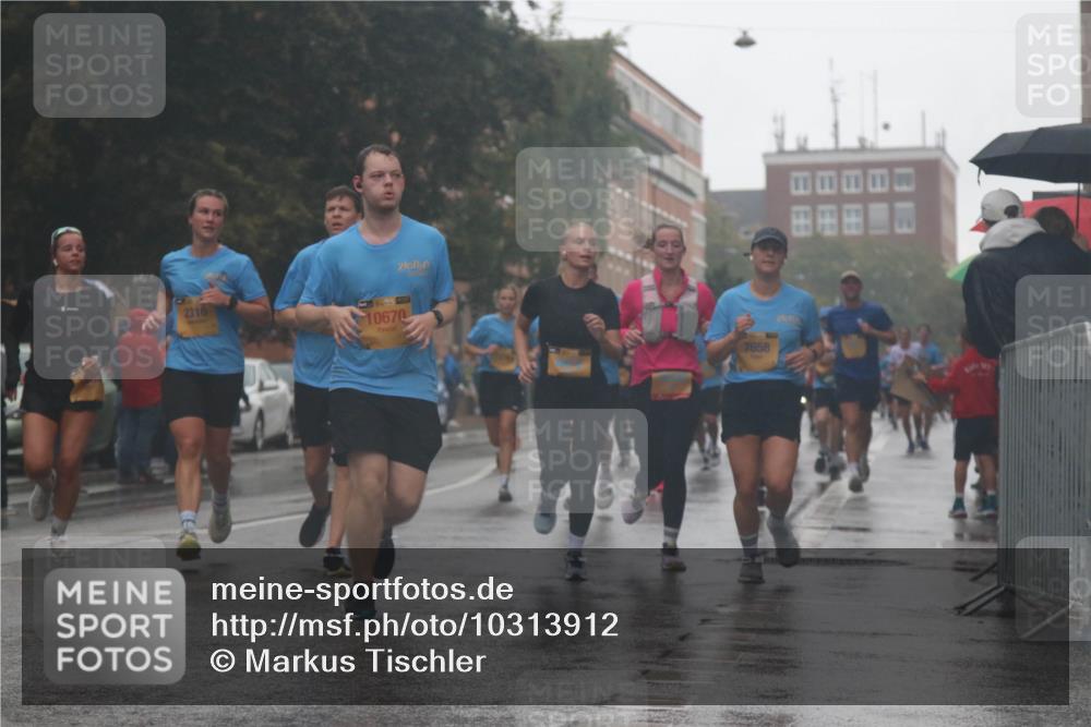 13.09.2026 - Kiel Lauf Markus Tischler http://msf.ph/oto/10313912 13.09.2026 10:41:47 Fleethörn 2316, 10670, 7658, 1 meine-sportfotos.de