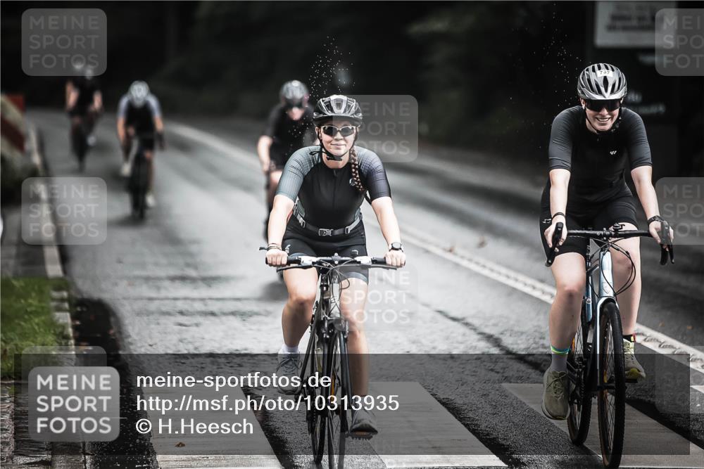 13.09.2026 - Stadtparktriathlon H.Heesch http://msf.ph/oto/10313935 13.09.2026 11:48:41 Radfahren 737, 748, 757, 766, 787, 807, 825 meine-sportfotos.de