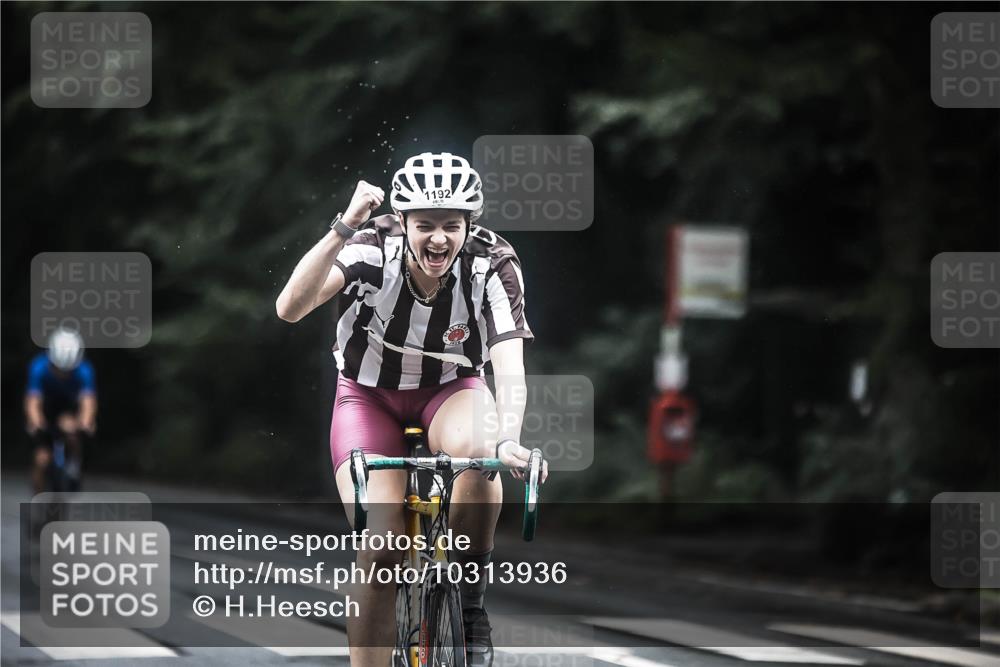 13.09.2026 - Stadtparktriathlon H.Heesch http://msf.ph/oto/10313936 13.09.2026 12:56:27 Radfahren 1154, 1164, 1192, 1202, 1208, 1268, 1275, 1366 meine-sportfotos.de