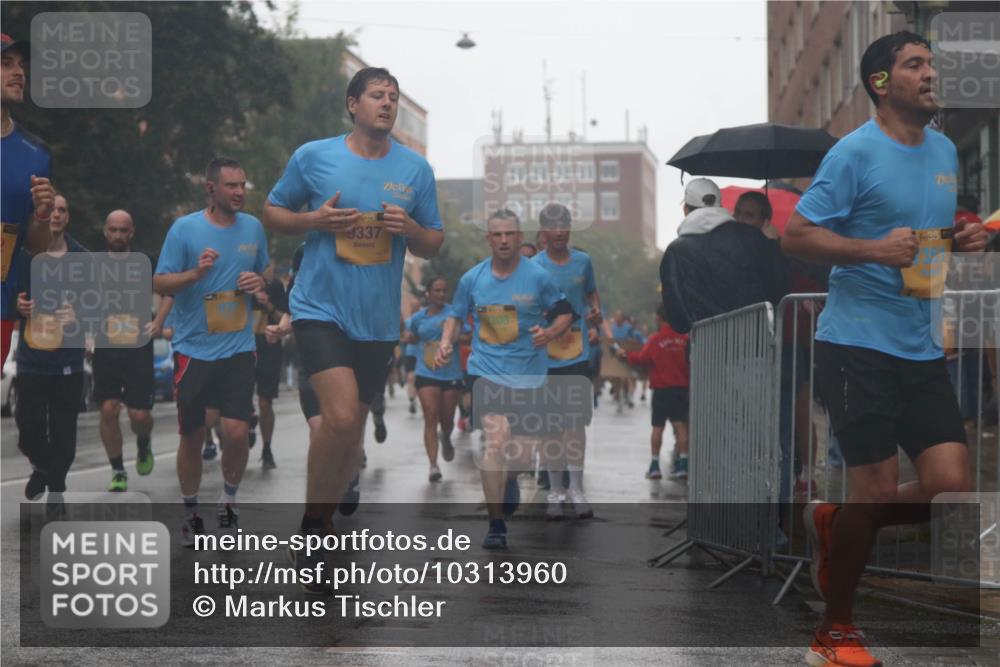 13.09.2026 - Kiel Lauf Markus Tischler http://msf.ph/oto/10313960 13.09.2026 10:41:55 Fleethörn 7872, 38, 9337, 1, 38 meine-sportfotos.de