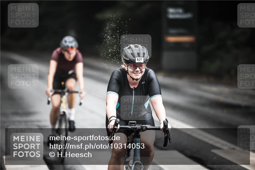 13.09.2026 - Stadtparktriathlon H.Heesch http://msf.ph/oto/10314053 13.09.2026 11:48:47 Radfahren 737, 766, 787, 804, 807, 825, 867 meine-sportfotos.de