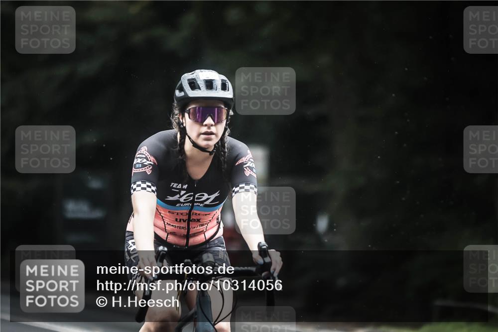 13.09.2026 - Stadtparktriathlon H.Heesch http://msf.ph/oto/10314056 13.09.2026 12:56:33 Radfahren 1123, 1156, 1164, 1192, 1202, 1208, 1253, 1271, 1366, 1389 meine-sportfotos.de