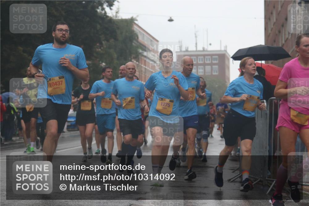 13.09.2026 - Kiel Lauf Markus Tischler http://msf.ph/oto/10314092 13.09.2026 10:42:11 Fleethörn 4, 39, 10437, 11938, 2729, 5740, 3, 3, 1275 meine-sportfotos.de