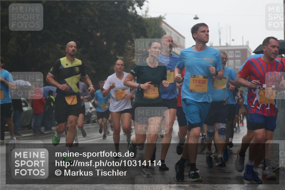 13.09.2026 - Kiel Lauf Markus Tischler http://msf.ph/oto/10314114 13.09.2026 10:42:14 Fleethörn 11165, 2729, 18, 11938, 5183, 11, 7763 meine-sportfotos.de