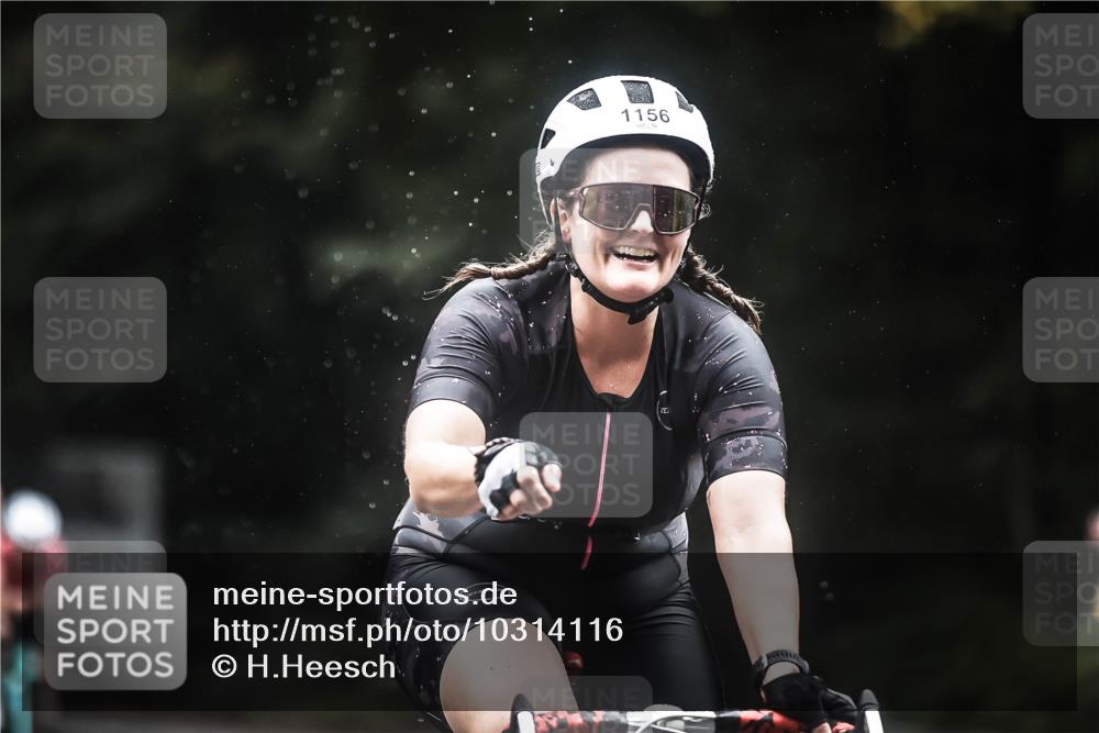 13.09.2026 - Stadtparktriathlon H.Heesch http://msf.ph/oto/10314116 13.09.2026 12:56:36 Radfahren 1123, 1156, 1164, 1202, 1208, 1253, 1271, 1389, 1427 meine-sportfotos.de