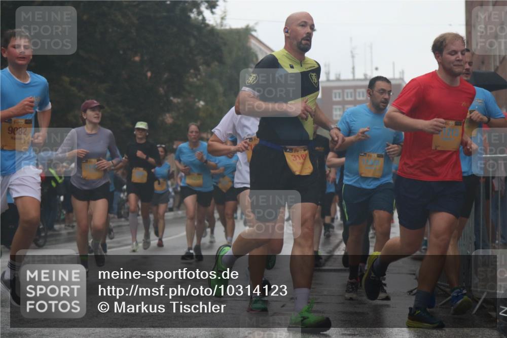 13.09.2026 - Kiel Lauf Markus Tischler http://msf.ph/oto/10314123 13.09.2026 10:42:15 Fleethörn 39, 9082, 318, 14 meine-sportfotos.de