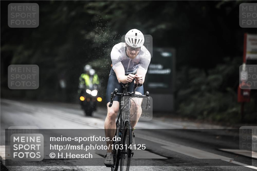 13.09.2026 - Stadtparktriathlon H.Heesch http://msf.ph/oto/10314125 13.09.2026 11:49:14 Radfahren 744, 892 meine-sportfotos.de