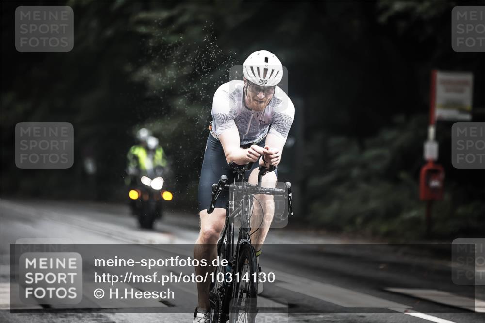 13.09.2026 - Stadtparktriathlon H.Heesch http://msf.ph/oto/10314130 13.09.2026 11:49:14 Radfahren 744, 892 meine-sportfotos.de