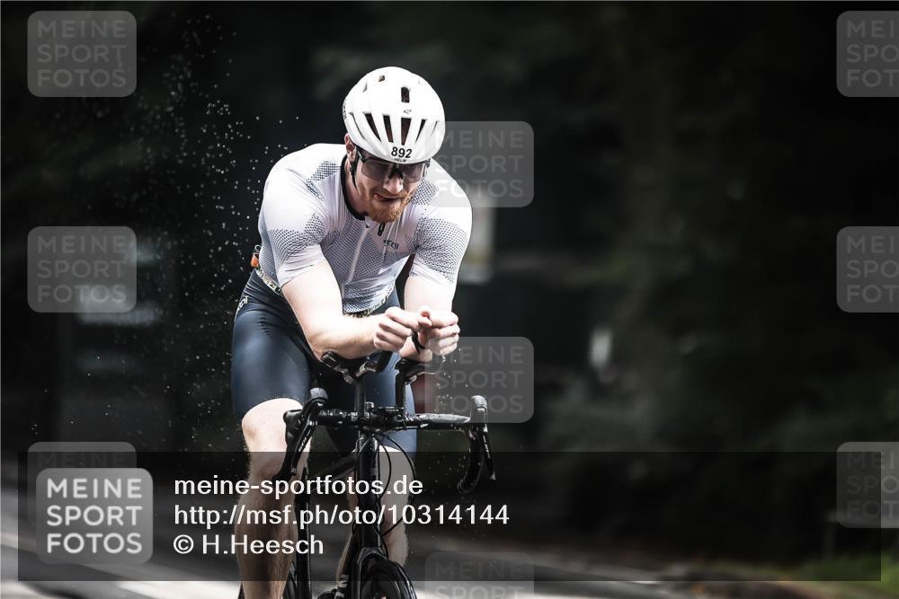 13.09.2026 - Stadtparktriathlon H.Heesch http://msf.ph/oto/10314144 13.09.2026 11:49:14 Radfahren 744, 892 meine-sportfotos.de