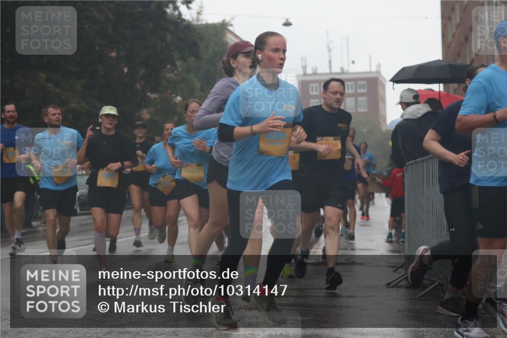 13.09.2026 - Kiel Lauf Markus Tischler http://msf.ph/oto/10314147 13.09.2026 10:42:17 Fleethörn 11352, 6059, 79, 95 meine-sportfotos.de