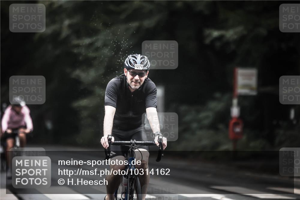 13.09.2026 - Stadtparktriathlon H.Heesch http://msf.ph/oto/10314162 13.09.2026 12:56:38 Radfahren 1123, 1156, 1176, 1202, 1241, 1253, 1271, 1389, 1427 meine-sportfotos.de