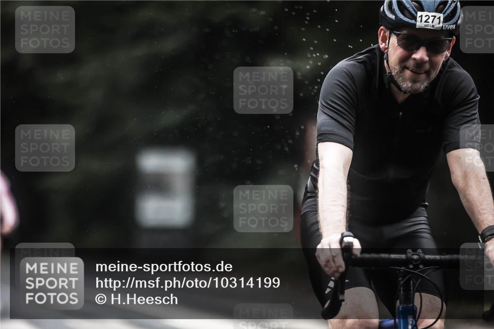 13.09.2026 - Stadtparktriathlon H.Heesch http://msf.ph/oto/10314199 13.09.2026 12:56:38 Radfahren 1123, 1156, 1176, 1202, 1241, 1253, 1271, 1389, 1427 meine-sportfotos.de