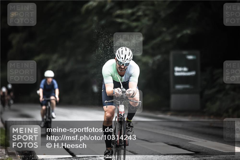 13.09.2026 - Stadtparktriathlon H.Heesch http://msf.ph/oto/10314243 13.09.2026 11:49:24 Radfahren 732, 770, 879 meine-sportfotos.de