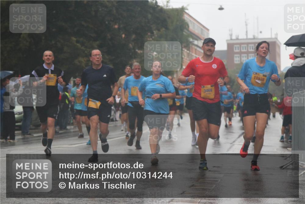 13.09.2026 - Kiel Lauf Markus Tischler http://msf.ph/oto/10314244 13.09.2026 10:42:24 Fleethörn 5697, 3469, 11538 meine-sportfotos.de