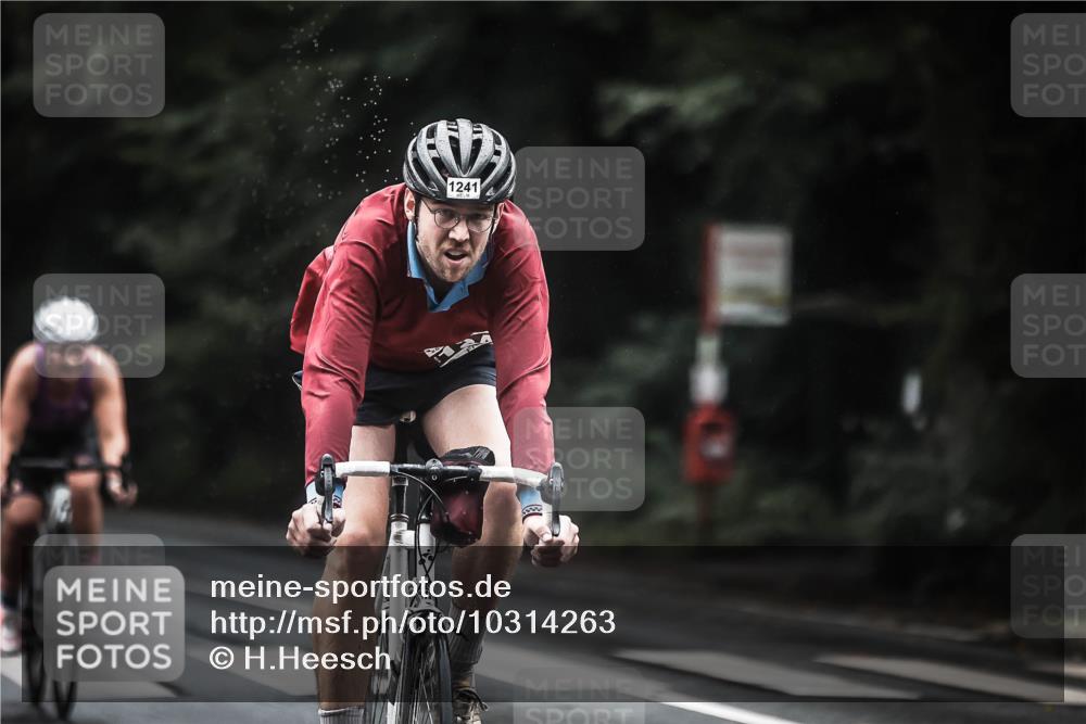 13.09.2026 - Stadtparktriathlon H.Heesch http://msf.ph/oto/10314263 13.09.2026 12:56:44 Radfahren 1083, 1105, 1123, 1176, 1231, 1241, 1427 meine-sportfotos.de