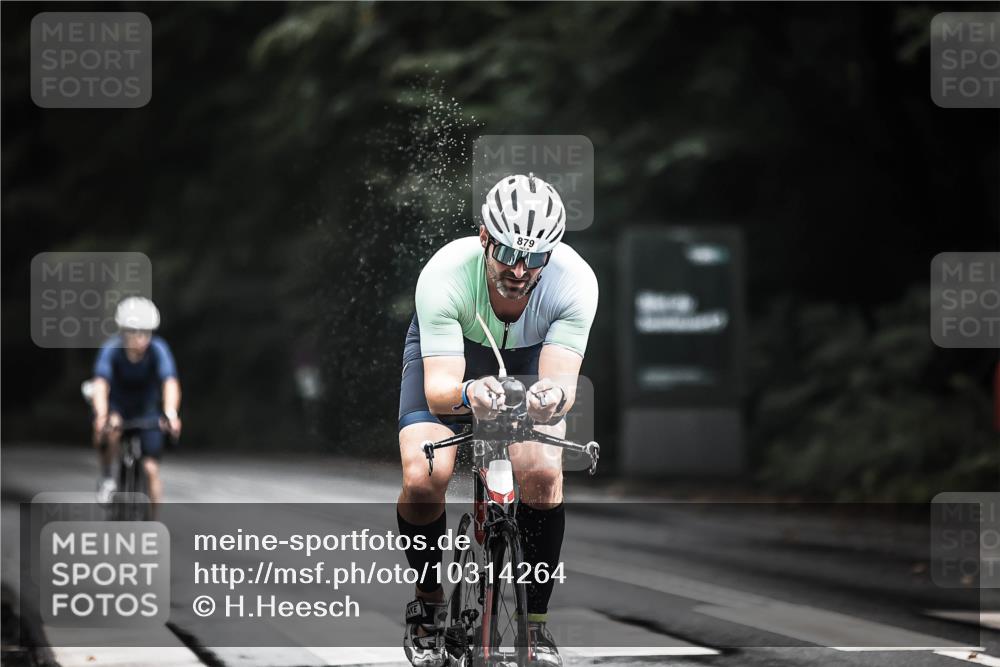 13.09.2026 - Stadtparktriathlon H.Heesch http://msf.ph/oto/10314264 13.09.2026 11:49:25 Radfahren 732, 770, 879 meine-sportfotos.de