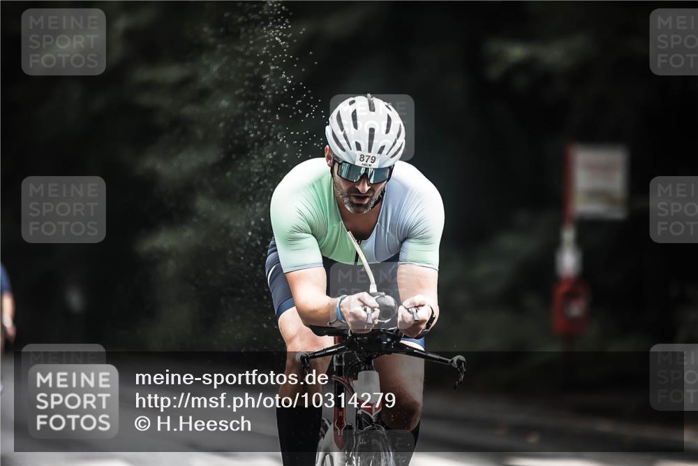 13.09.2026 - Stadtparktriathlon H.Heesch http://msf.ph/oto/10314279 13.09.2026 11:49:25 Radfahren 732, 770, 879 meine-sportfotos.de
