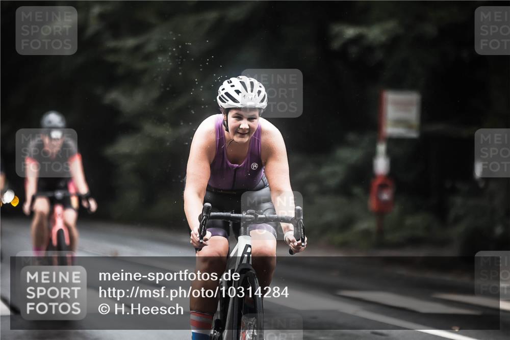 13.09.2026 - Stadtparktriathlon H.Heesch http://msf.ph/oto/10314284 13.09.2026 12:56:45 Radfahren 1083, 1105, 1123, 1176, 1205, 1231, 1241, 1427 meine-sportfotos.de