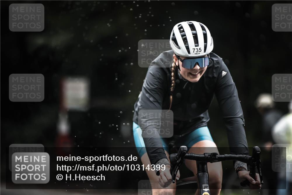 13.09.2026 - Stadtparktriathlon H.Heesch http://msf.ph/oto/10314399 13.09.2026 11:49:34 Radfahren 710, 735, 738, 750, 765, 793, 810, 919, 941 meine-sportfotos.de