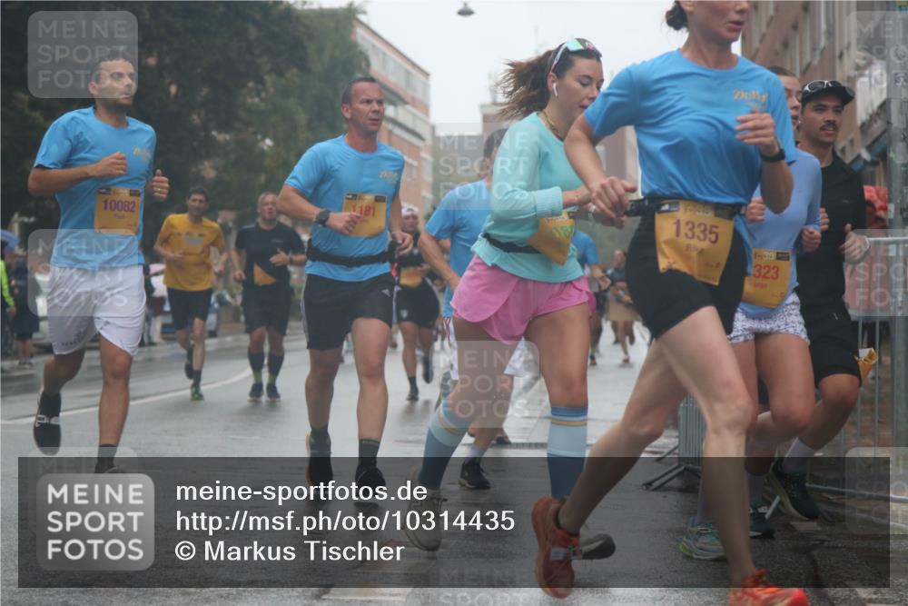 13.09.2026 - Kiel Lauf Markus Tischler http://msf.ph/oto/10314435 13.09.2026 10:42:46 Fleethörn 11, 39, 10082, 1938, 1335, 1, 39, 323 meine-sportfotos.de