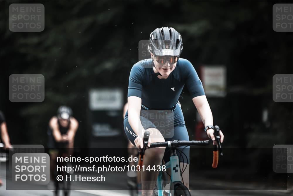 13.09.2026 - Stadtparktriathlon H.Heesch http://msf.ph/oto/10314438 13.09.2026 11:49:36 Radfahren 710, 735, 738, 750, 765, 793, 810, 919, 941 meine-sportfotos.de