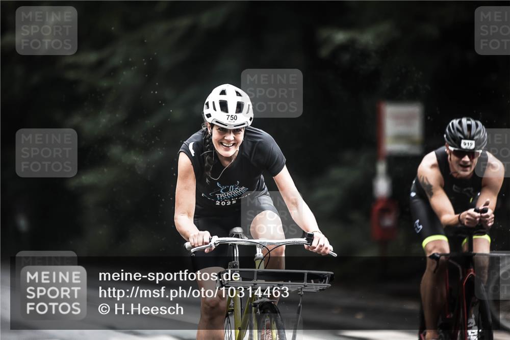 13.09.2026 - Stadtparktriathlon H.Heesch http://msf.ph/oto/10314463 13.09.2026 11:49:38 Radfahren 710, 735, 738, 750, 765, 793, 810, 919, 941 meine-sportfotos.de