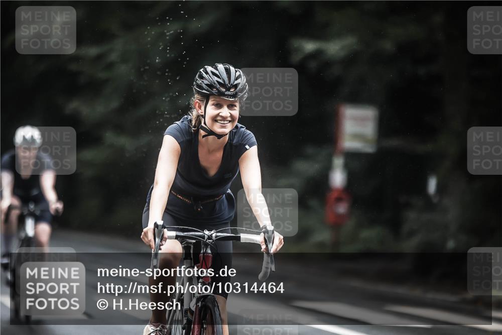 13.09.2026 - Stadtparktriathlon H.Heesch http://msf.ph/oto/10314464 13.09.2026 12:56:59 Radfahren 1109, 1146, 1196, 1272, 1386 meine-sportfotos.de
