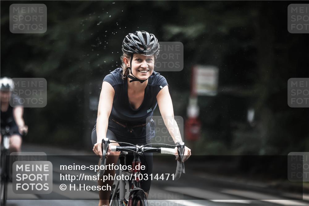13.09.2026 - Stadtparktriathlon H.Heesch http://msf.ph/oto/10314471 13.09.2026 12:56:59 Radfahren 1109, 1146, 1196, 1272, 1386 meine-sportfotos.de