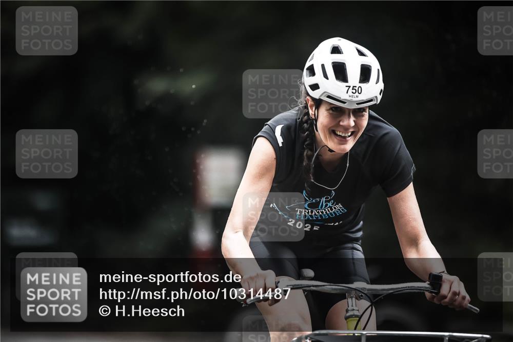 13.09.2026 - Stadtparktriathlon H.Heesch http://msf.ph/oto/10314487 13.09.2026 11:49:38 Radfahren 710, 735, 738, 750, 765, 793, 810, 919, 941 meine-sportfotos.de