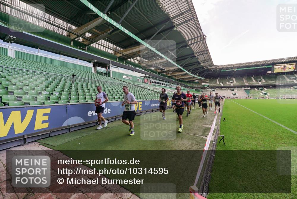 13.09.2026 - 21. swb-Marathon Bremen Michael Burmester http://msf.ph/oto/10314595 13.09.2026 13:10:19 Laufen im Stadion 164, 373, 383, 391, 448, 532, 549, 563, 581, 625, 813, 869, 898, 984, 1072, 1150, 1180, 1738, 1855, 1867, 1880, 1894, 1967, 2202, 2208, 2232, 2243, 2268, 2284, 2330, 2333, 2339, 2342, 2429, 2432, 2441, 2443, 2471, 2525, 2530, 2531, 2553, 2573, 2589, 2594, 2654, 2682, 2692, 2714, 2717, 2784, 2785, 2819, 2836, 2920, 2931, 2932, 2941, 3026, 3032, 3063, 3086, 3089, 3122, 3174, 3207, 3208, 3291, 3316, 3327, 3333, 3370, 3398, 3409, 3410, 3437, 3470, 3707, 3769, 3857, 109 meine-sportfotos.de