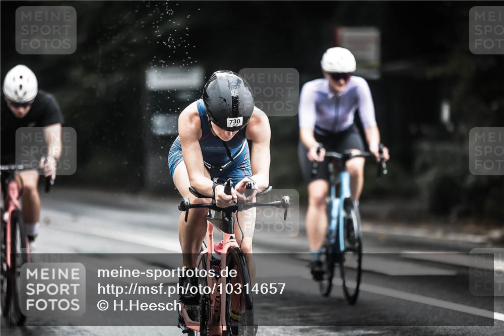 13.09.2026 - Stadtparktriathlon H.Heesch http://msf.ph/oto/10314657 13.09.2026 11:49:57 Radfahren 730, 792, 820, 922 meine-sportfotos.de