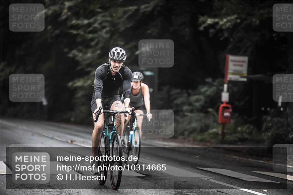 13.09.2026 - Stadtparktriathlon H.Heesch http://msf.ph/oto/10314665 13.09.2026 12:57:11 Radfahren 1198, 1265, 1333, 1346 meine-sportfotos.de