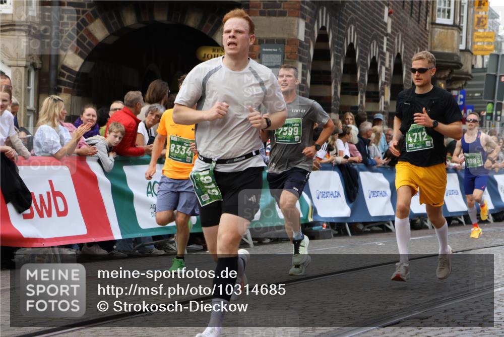 13.09.2026 - 21. swb-Marathon Bremen Strokosch-Dieckow http://msf.ph/oto/10314685 13.09.2026 13:05:58 Ziel 1017, 1301, 1562, 1879, 2538, 3242, 3271, 4157, 5199, 5725, 6025, 6579, 7141, 8973, 681, 3297, 3466, 4614, 5803, 6686, 7336, 7399, 8670, 8983, 9429 meine-sportfotos.de