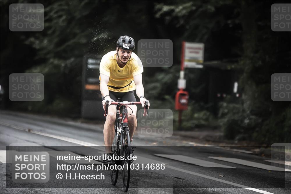 13.09.2026 - Stadtparktriathlon H.Heesch http://msf.ph/oto/10314686 13.09.2026 12:57:16 Radfahren 1265, 1284, 1301, 1333, 1338, 1346 meine-sportfotos.de