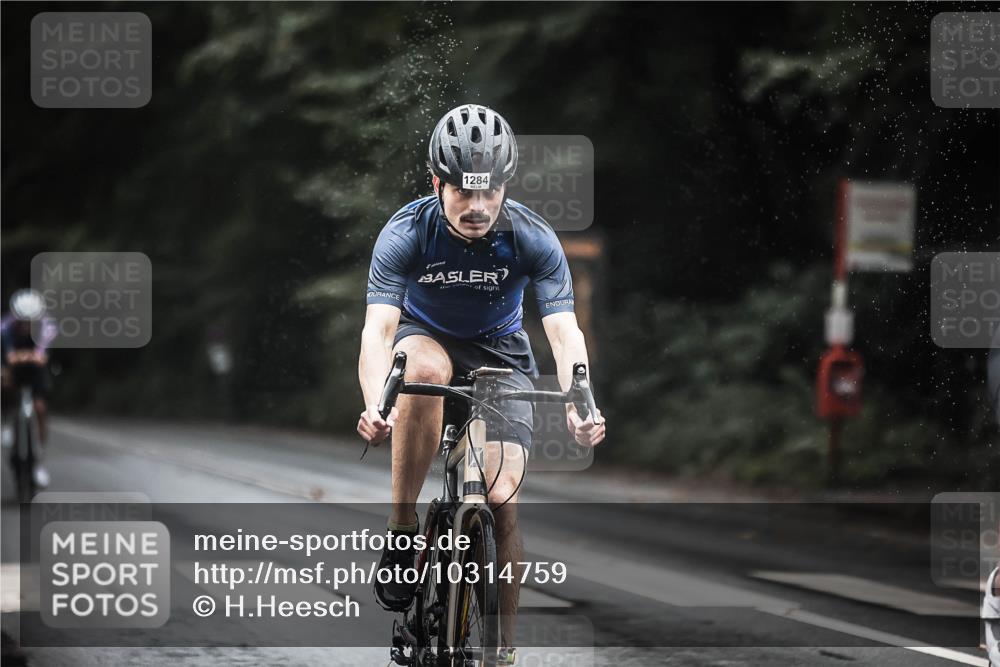 13.09.2026 - Stadtparktriathlon H.Heesch http://msf.ph/oto/10314759 13.09.2026 12:57:19 Radfahren 1284, 1301, 1333, 1338 meine-sportfotos.de