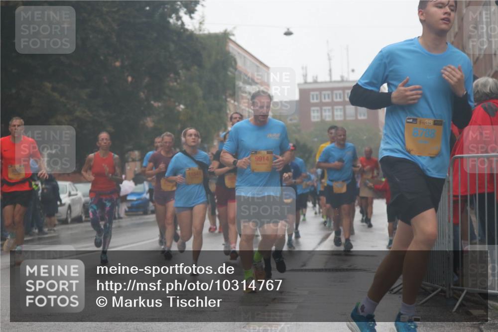 13.09.2026 - Kiel Lauf Markus Tischler http://msf.ph/oto/10314767 13.09.2026 10:43:27 Fleethörn 9914, 3285, 1, 38, 8788 meine-sportfotos.de