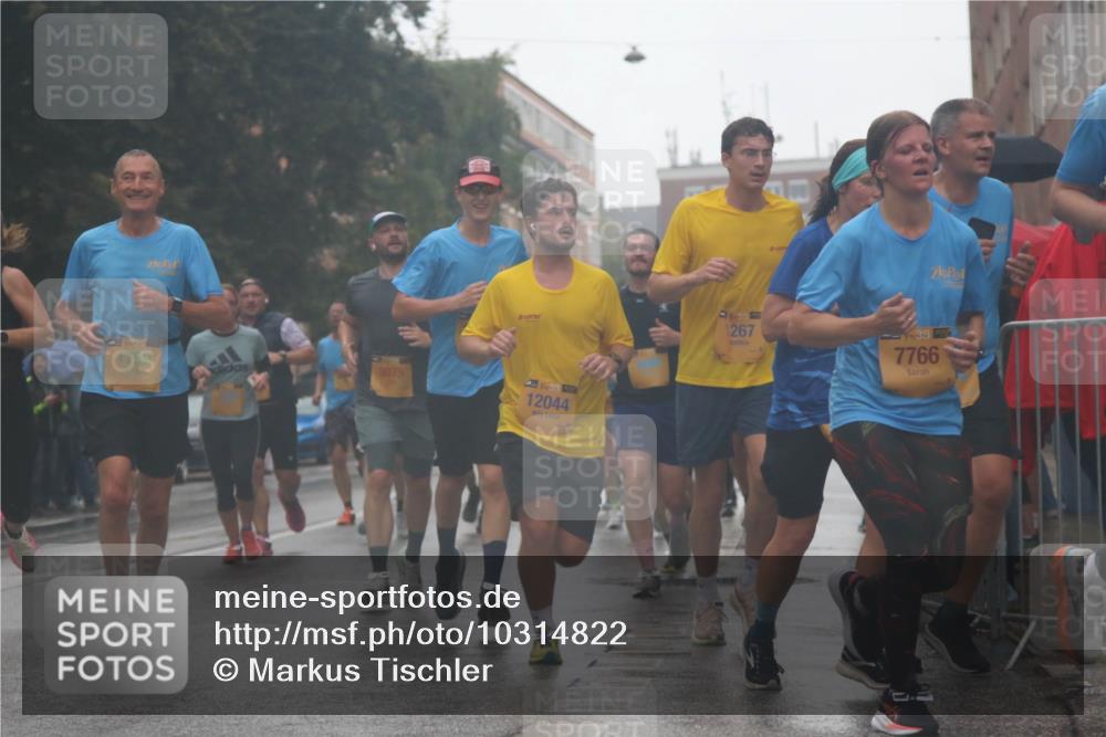 13.09.2026 - Kiel Lauf Markus Tischler http://msf.ph/oto/10314822 13.09.2026 10:43:32 Fleethörn 1, 39, 1752, 1267, 1, 38, 7766, 3075, 1, 39, 12044 meine-sportfotos.de