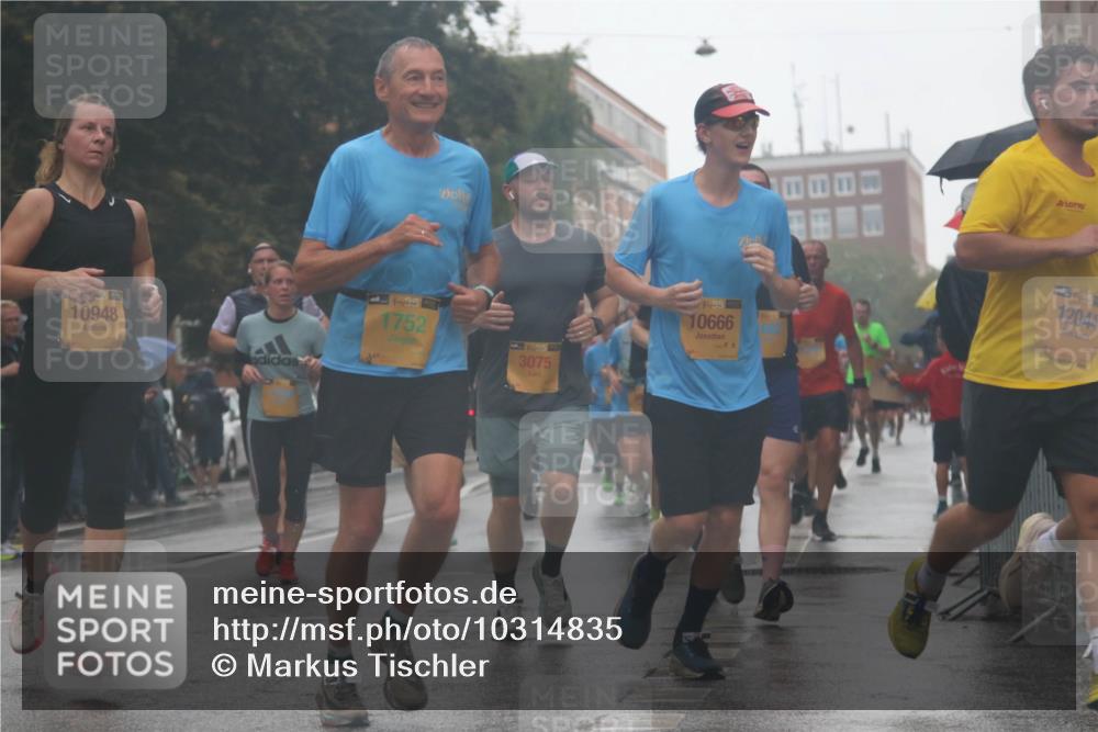13.09.2026 - Kiel Lauf Markus Tischler http://msf.ph/oto/10314835 13.09.2026 10:43:33 Fleethörn 10948, 138, 1752, 3075, 38, 10666, 12044 meine-sportfotos.de