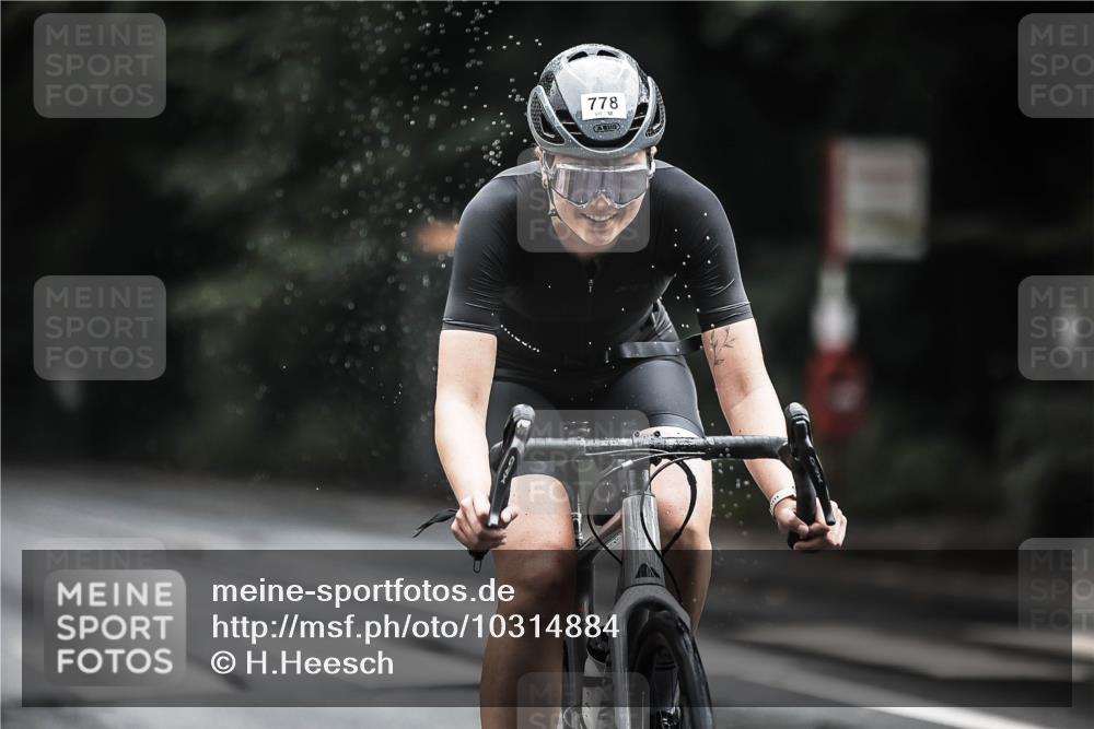 13.09.2026 - Stadtparktriathlon H.Heesch http://msf.ph/oto/10314884 13.09.2026 11:50:12 Radfahren 746, 771, 778, 814, 914, 916 meine-sportfotos.de