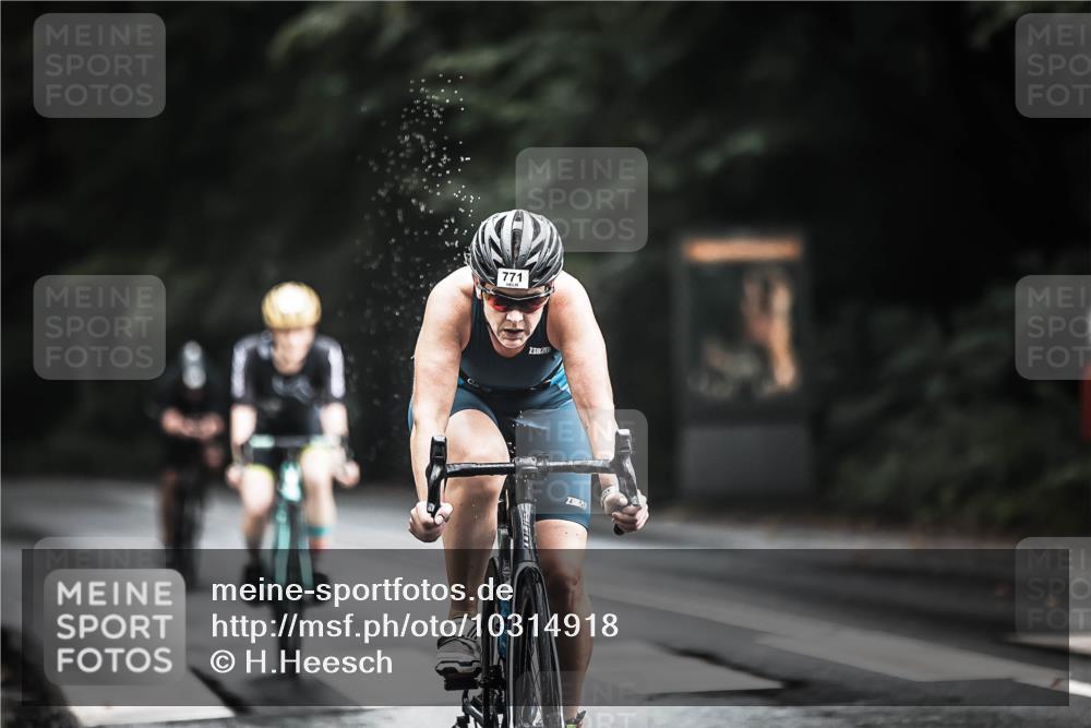 13.09.2026 - Stadtparktriathlon H.Heesch http://msf.ph/oto/10314918 13.09.2026 11:50:15 Radfahren 746, 771, 778, 814, 914, 916 meine-sportfotos.de