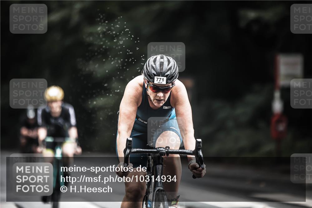 13.09.2026 - Stadtparktriathlon H.Heesch http://msf.ph/oto/10314934 13.09.2026 11:50:15 Radfahren 746, 771, 778, 814, 914, 916 meine-sportfotos.de