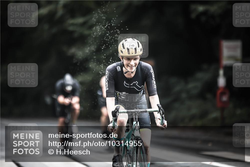 13.09.2026 - Stadtparktriathlon H.Heesch http://msf.ph/oto/10314955 13.09.2026 11:50:16 Radfahren 746, 771, 778, 914, 916 meine-sportfotos.de