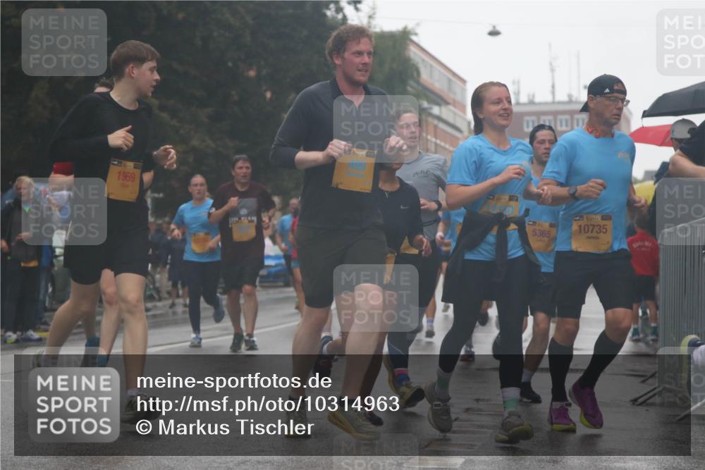 13.09.2026 - Kiel Lauf Markus Tischler http://msf.ph/oto/10314963 13.09.2026 10:43:42 Fleethörn 1969, 391, 499, 5365, 10735 meine-sportfotos.de