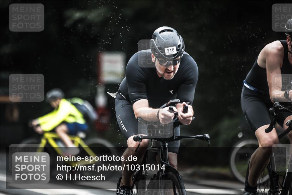 13.09.2026 - Stadtparktriathlon H.Heesch http://msf.ph/oto/10315014 13.09.2026 11:50:18 Radfahren 746, 771, 914, 916, 924 meine-sportfotos.de
