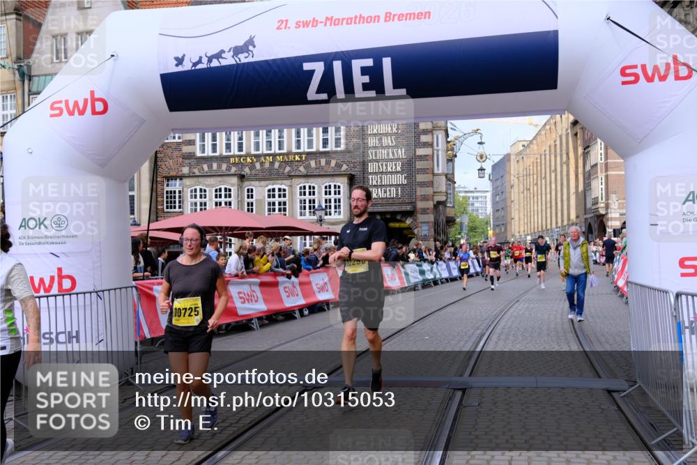 13.09.2026 - 21. swb-Marathon Bremen Tim E. http://msf.ph/oto/10315053 13.09.2026 10:55:40 Ziel 10256, 10725, 11014, 11414, 11466, 11631, 11910, 11941, 11977, 12201, 12218, 12258, 12348, 12549 meine-sportfotos.de