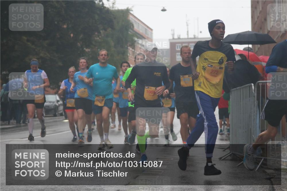 13.09.2026 - Kiel Lauf Markus Tischler http://msf.ph/oto/10315087 13.09.2026 10:43:59 Fleethörn 1374, 10809, 39, 10692, 0, 272 meine-sportfotos.de