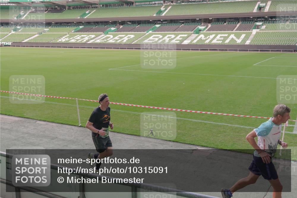 13.09.2026 - 21. swb-Marathon Bremen Michael Burmester http://msf.ph/oto/10315091 13.09.2026 12:49:31 Laufen im Stadion 382, 469, 524, 572, 663, 670, 779, 826, 889, 899, 1349, 1513, 1517, 1605, 1723, 1748, 1872, 1925, 2052, 2287, 2288, 2291, 2347, 2360, 2605, 2750, 2844, 2909, 3043, 3110, 3127, 3197, 3276, 3330, 3625, 3647, 3910, 3973, 4033, 4082, 4247, 4384, 4712, 4732, 4743, 4852, 4898, 4990, 5111, 5377, 5383, 5424, 5517, 5570, 5585, 5594, 5636, 5648, 6058, 6267, 6652, 6692, 6842, 6906, 6951, 7064, 7109, 7115, 7121, 7399, 7636, 7876, 8706, 8877, 8973, 8981, 9035, 9429, 13091 meine-sportfotos.de