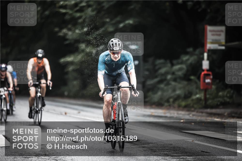 13.09.2026 - Stadtparktriathlon H.Heesch http://msf.ph/oto/10315189 13.09.2026 11:50:34 Radfahren 751, 878, 888, 908, 920, 937 meine-sportfotos.de
