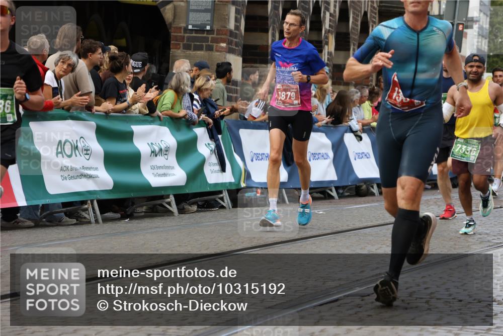 13.09.2026 - 21. swb-Marathon Bremen Strokosch-Dieckow http://msf.ph/oto/10315192 13.09.2026 13:06:06 Ziel 1017, 1301, 1562, 1745, 1879, 2538, 3520, 4157, 6025, 6058, 8706, 8877, 8973, 9010, 474, 1901, 3466, 7336, 8670, 9934 meine-sportfotos.de